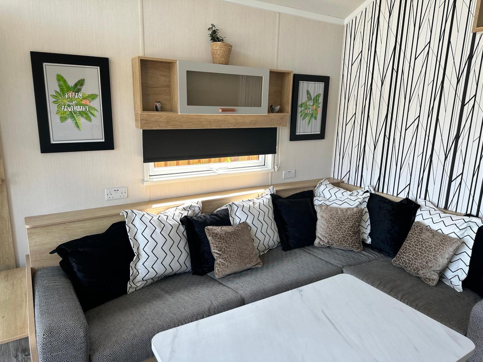 The Pods At Haulfryn Caravan Park Whitford Zewnętrze zdjęcie